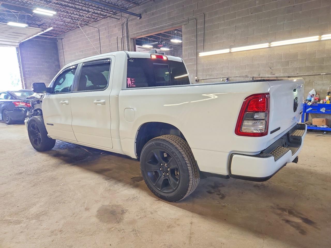 2022 RAM 1500 BIG HORN/LONE STAR — снимка 2
