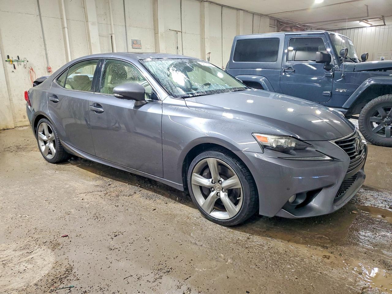 2014 LEXUS IS 350 — снимка 4