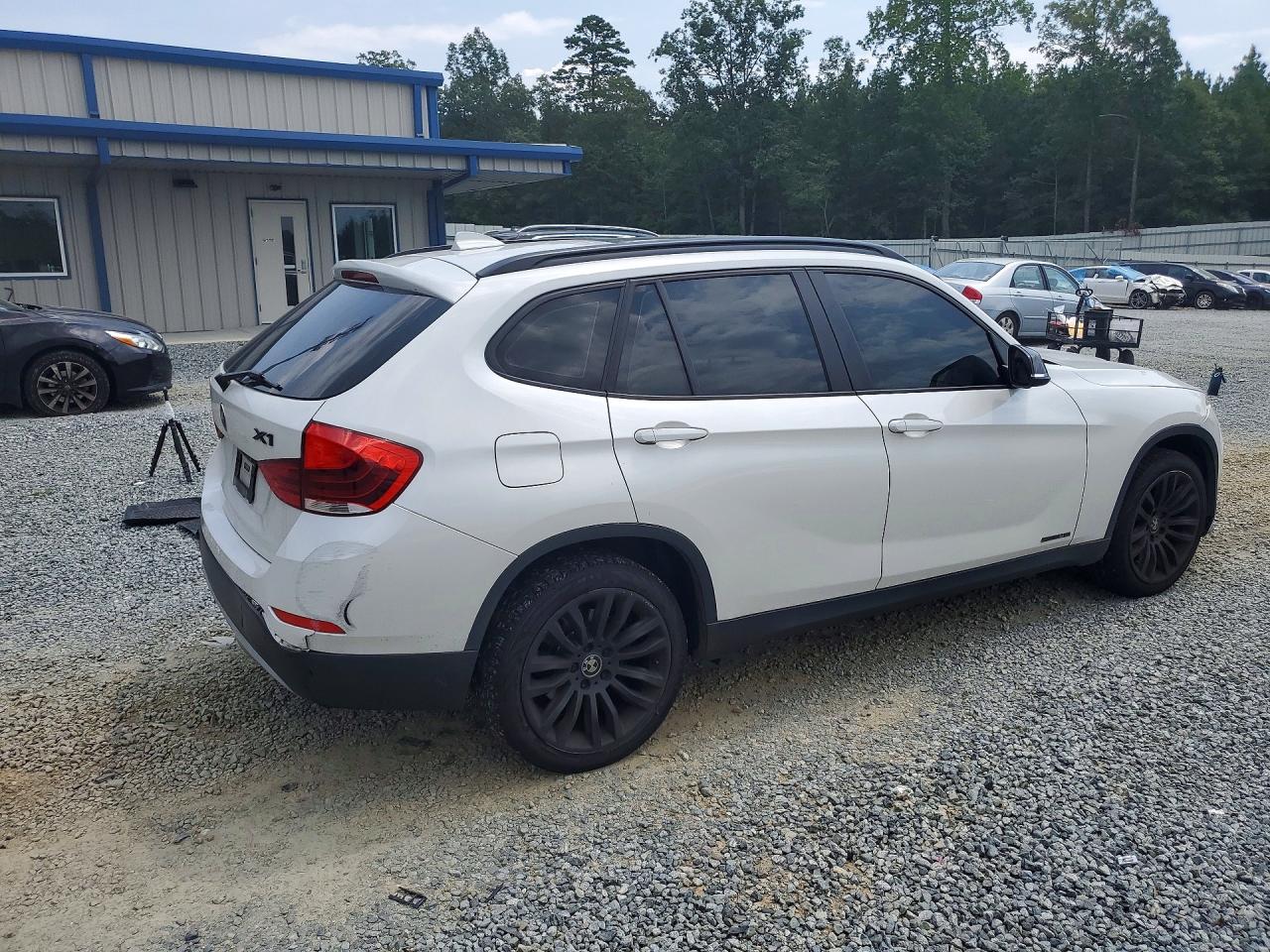 2015 BMW X1 SDRIVE28I — снимка 3