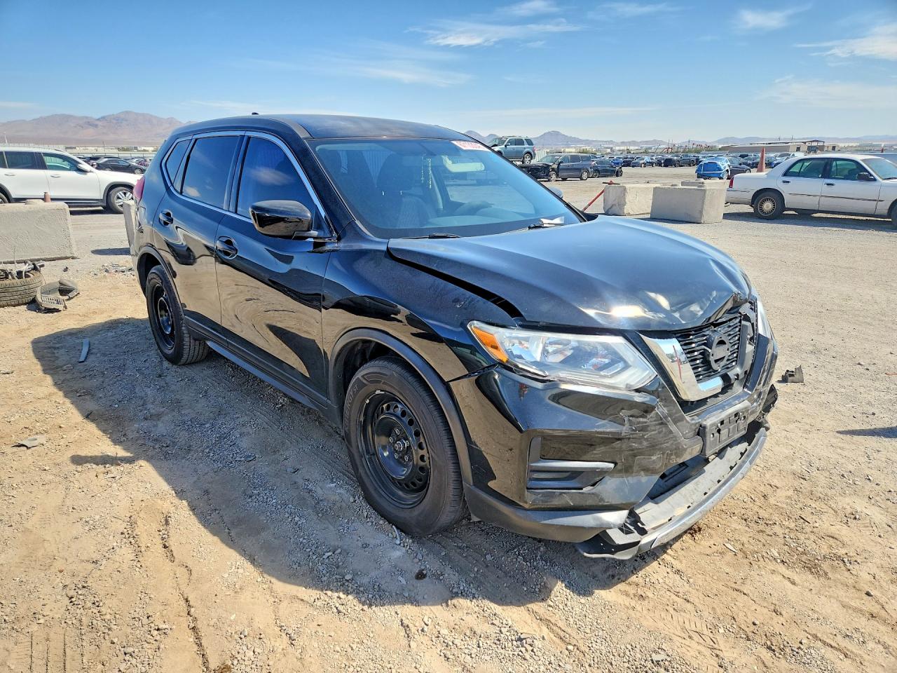 2017 NISSAN ROGUE S — снимка 4