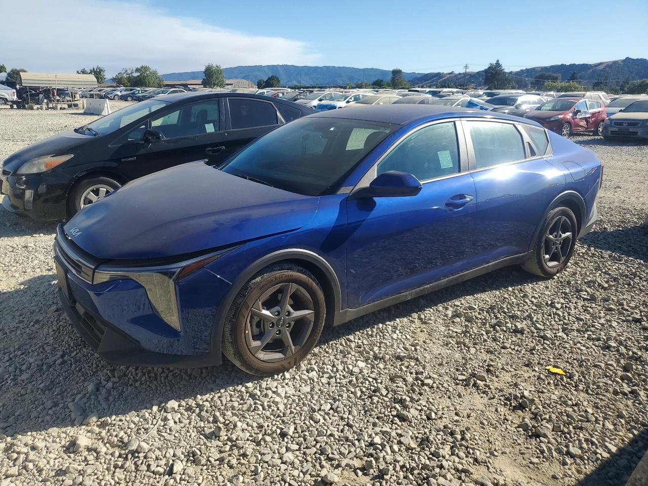 2025 KIA K4 LXS