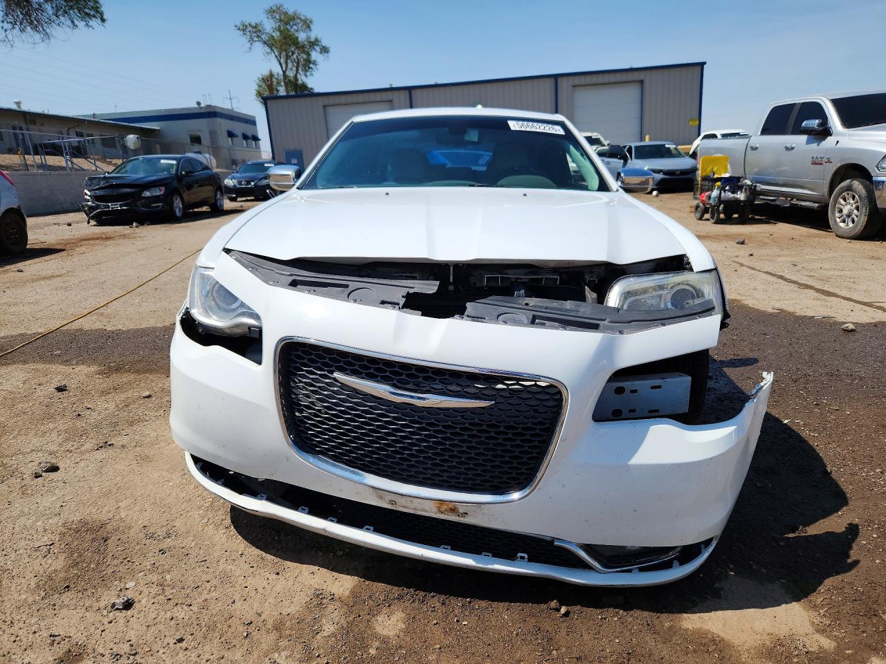 2016 CHRYSLER 300C — снимка 5