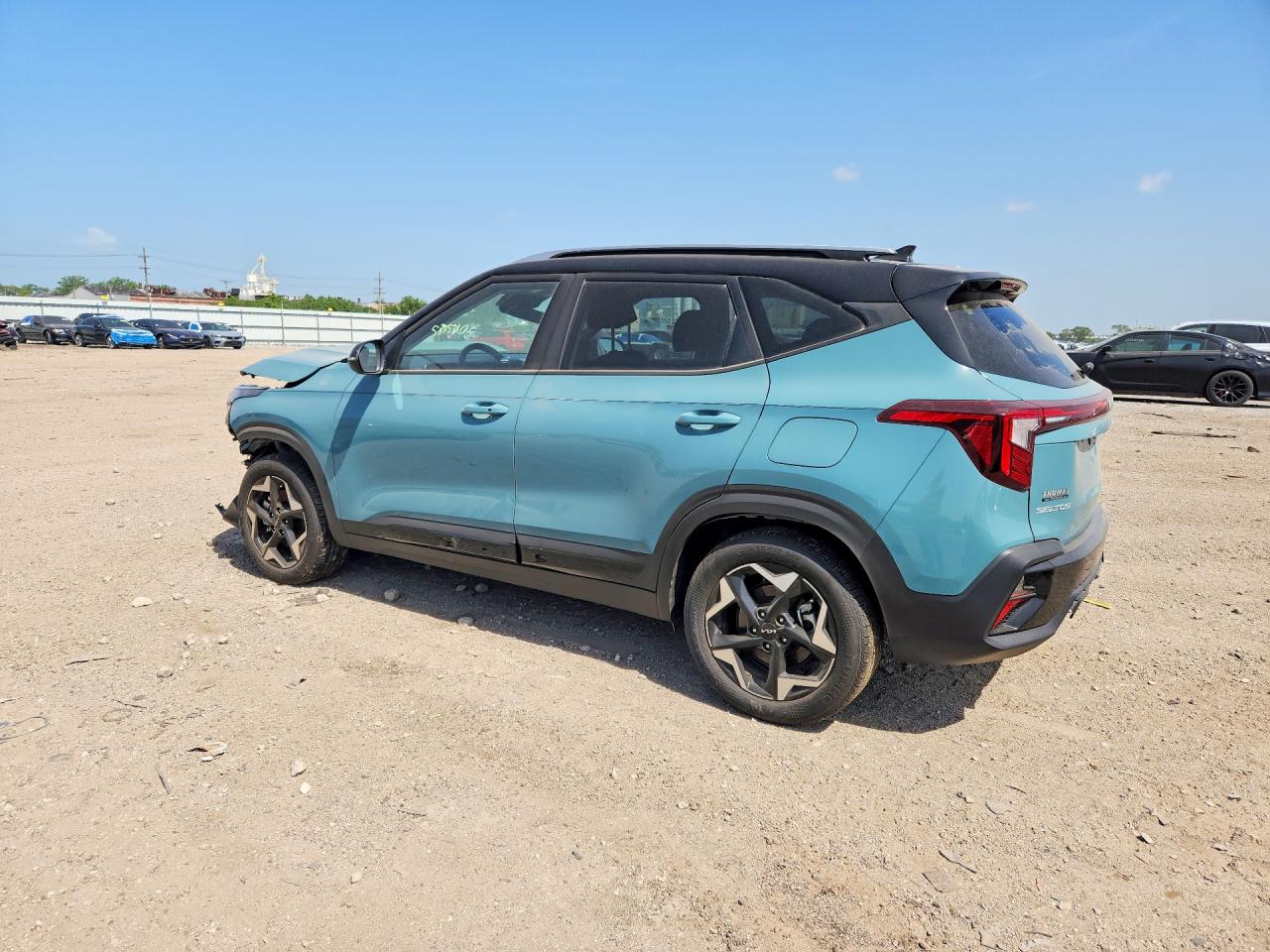 2025 KIA SELTOS S — снимка 2