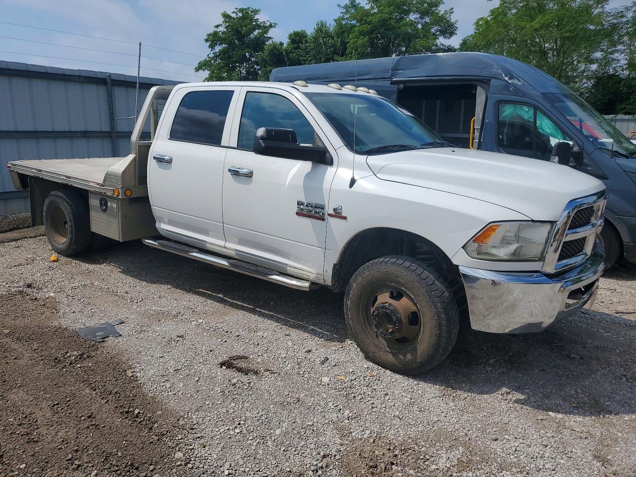 2015 RAM 3500 — снимка 4