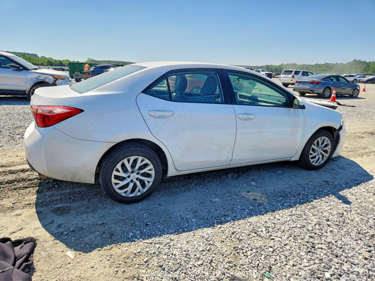 2018 TOYOTA COROLLA LE — снимка 3