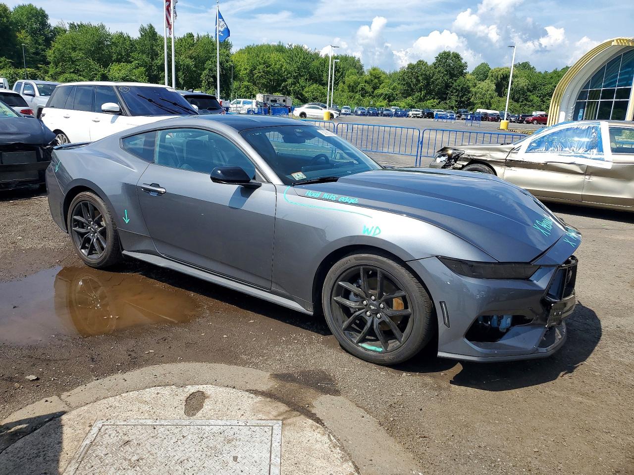 2026 FORD MUSTANG — снимка 4