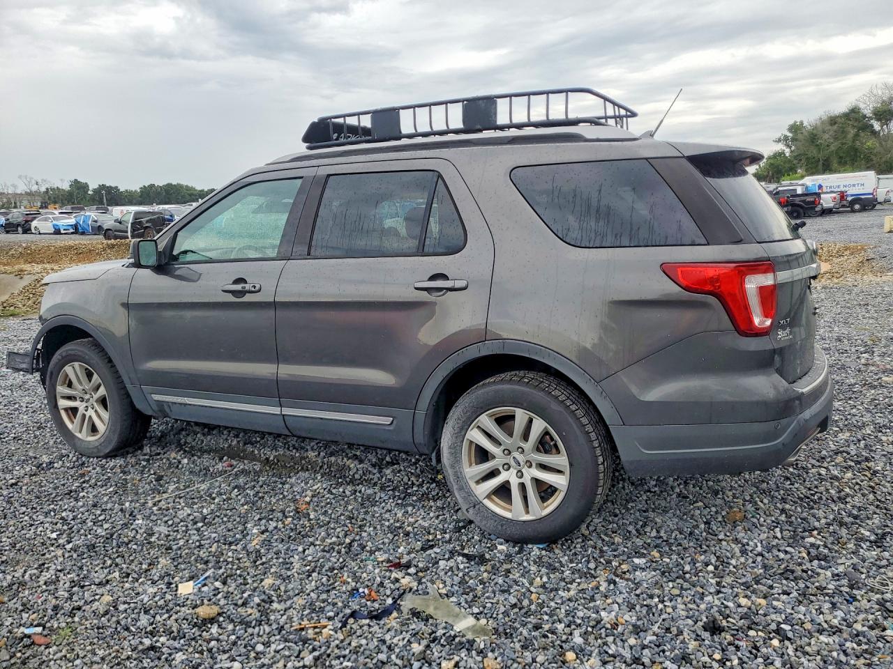 2018 FORD EXPLORER XLT — снимка 2