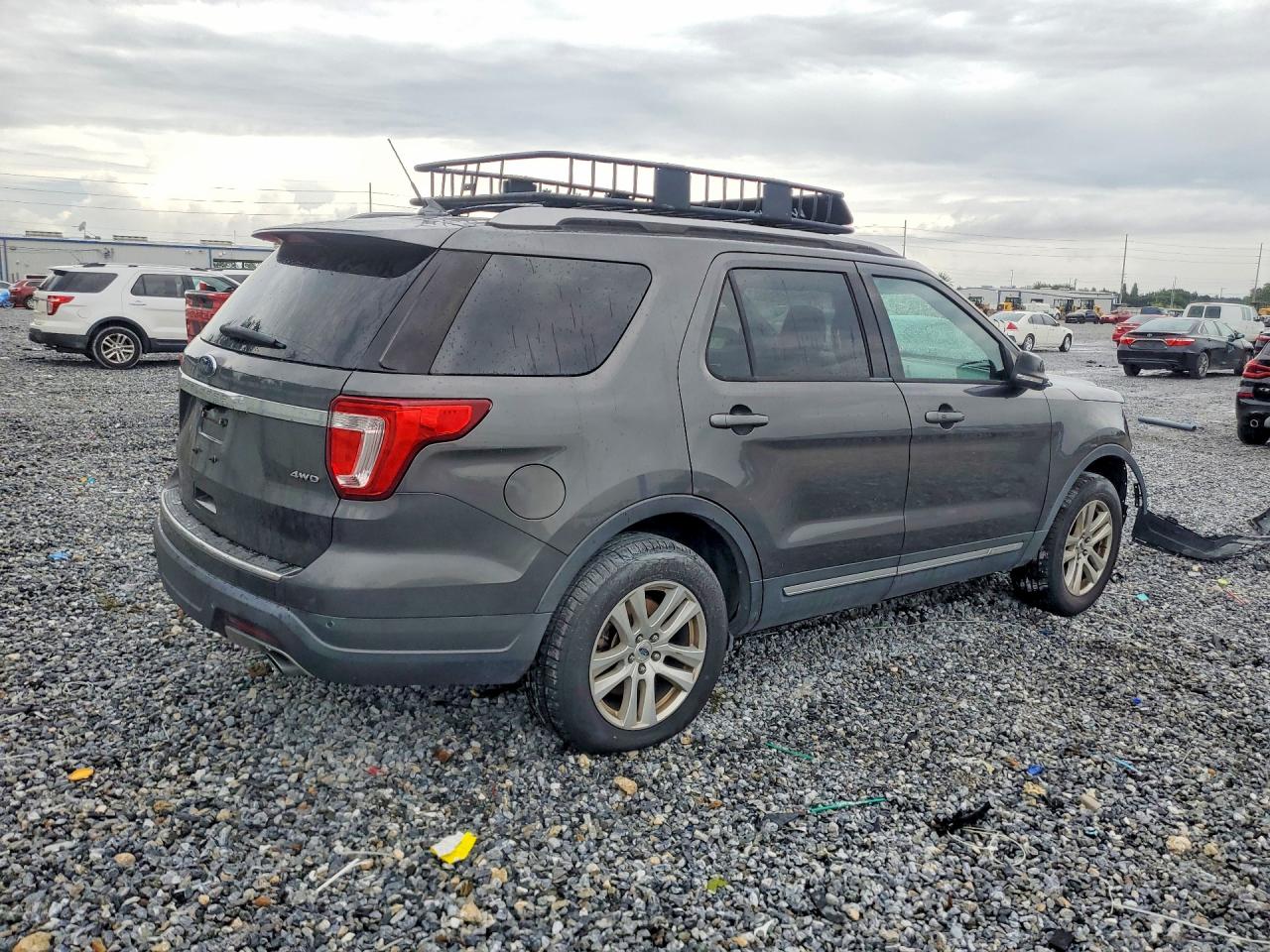 2018 FORD EXPLORER XLT — снимка 3