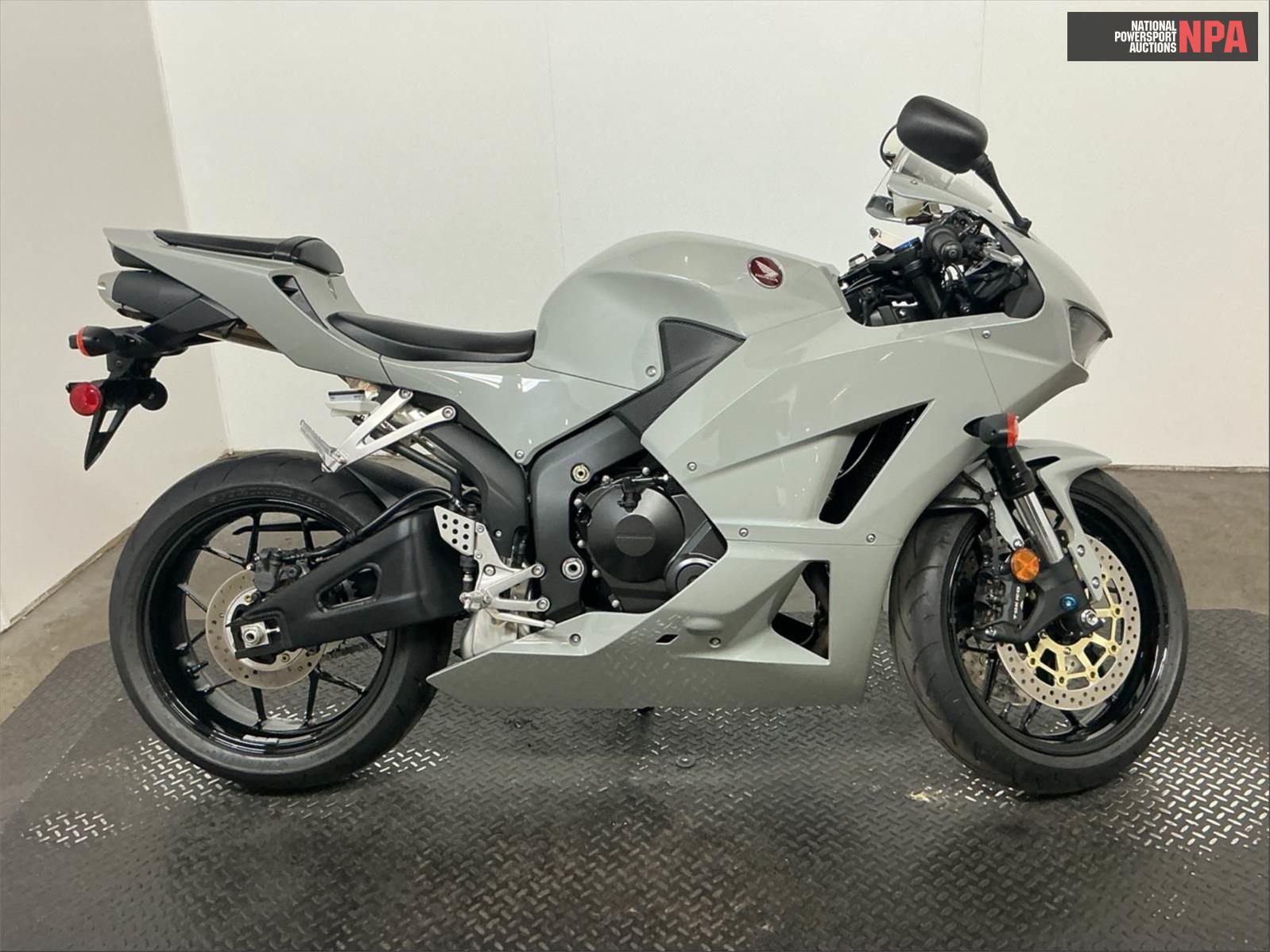 2026 HONDA CBR600RR
