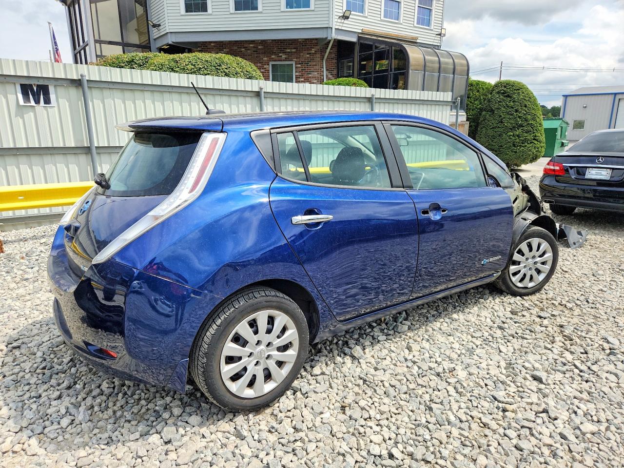2017 NISSAN LEAF S — снимка 3