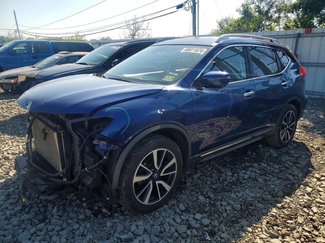2017 NISSAN ROGUE SL
