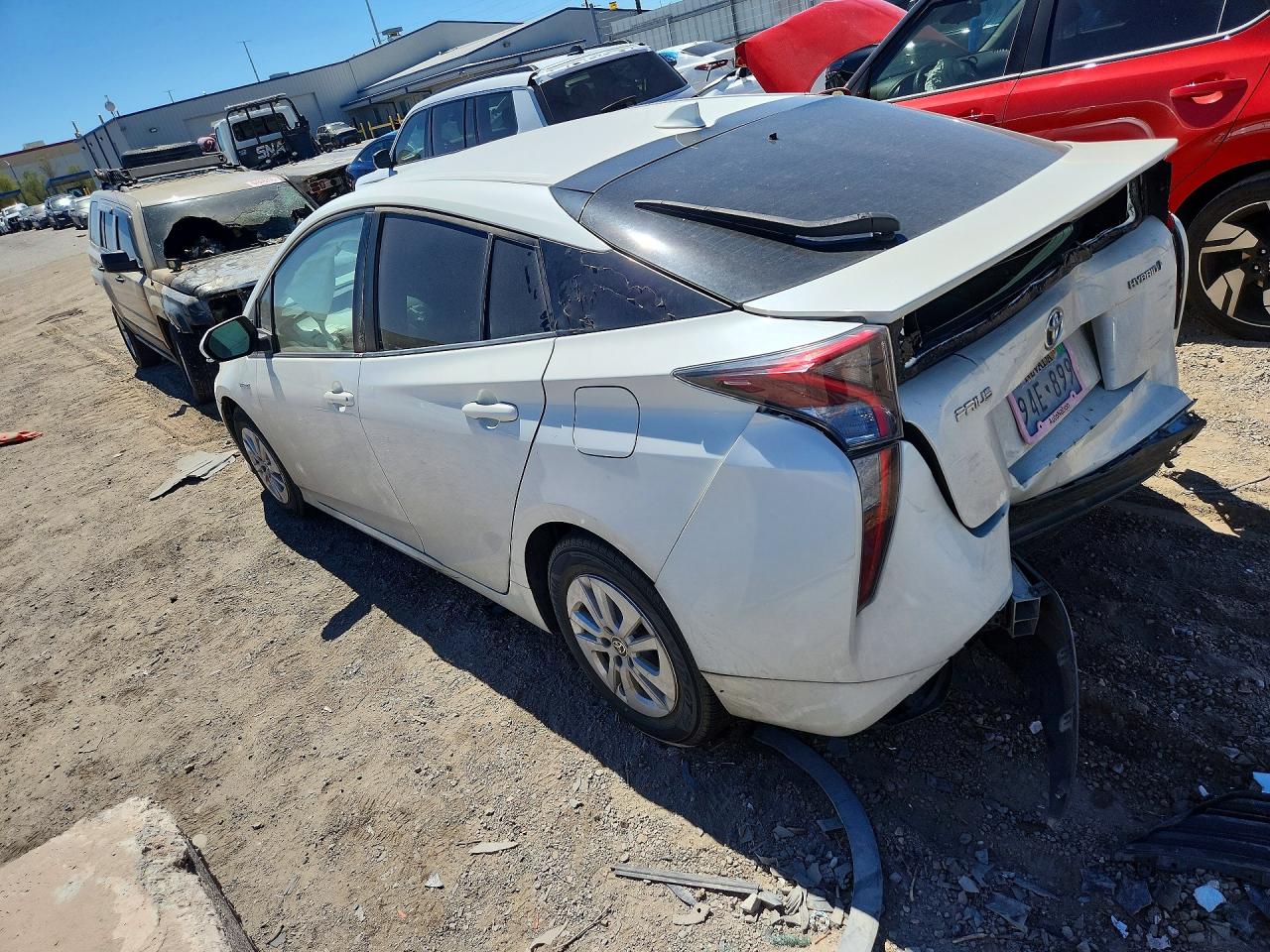 2016 TOYOTA PRIUS TWO — снимка 2