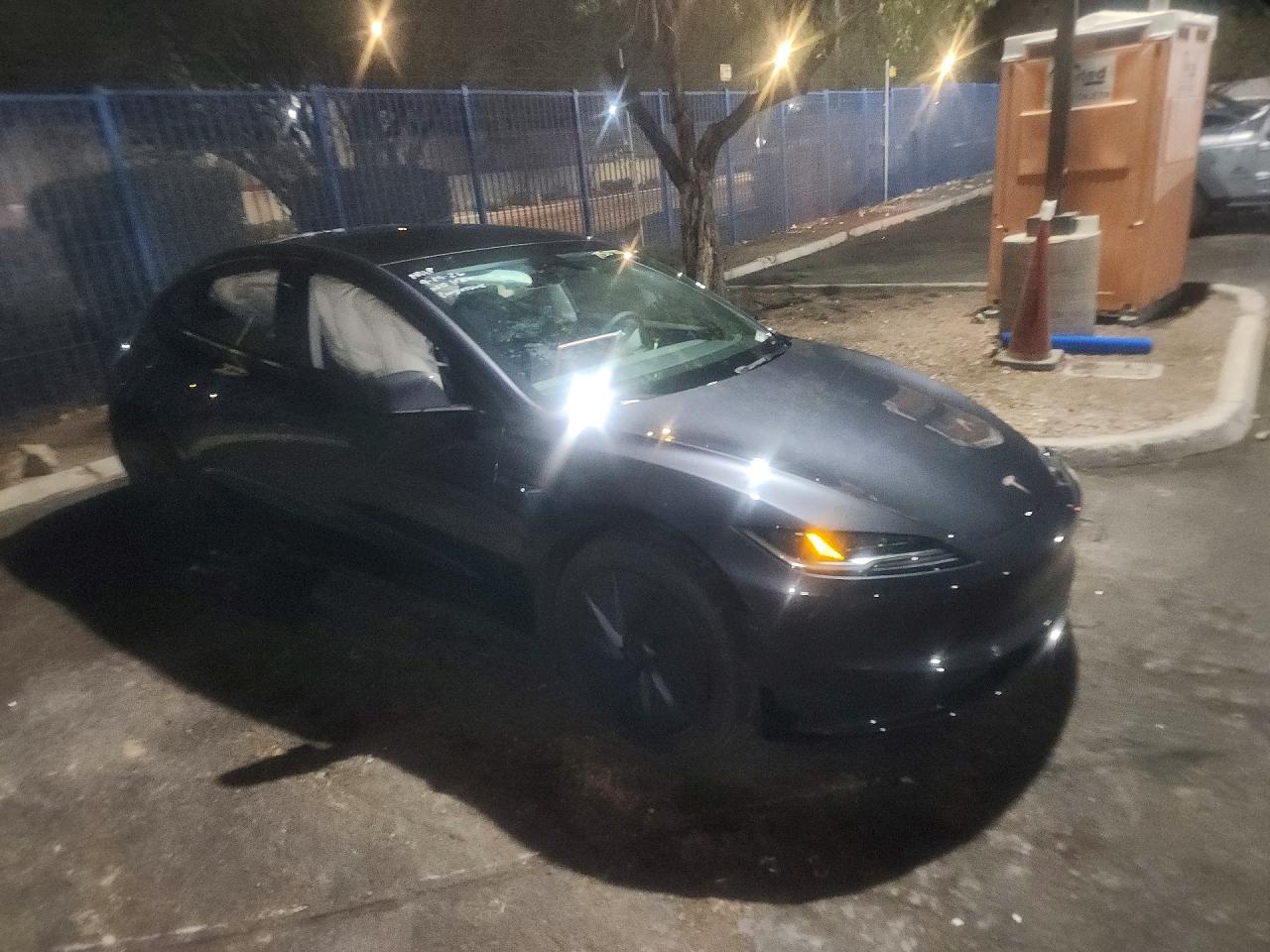 2026 TESLA MODEL 3 — снимка 4