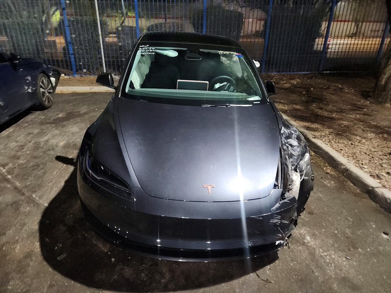 2026 TESLA MODEL 3 — снимка 5