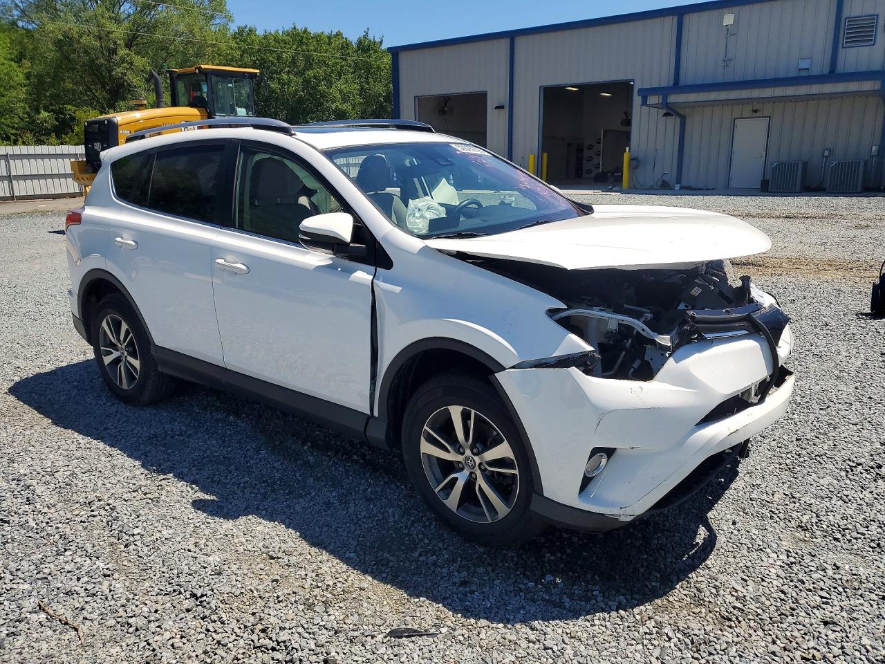 2018 TOYOTA RAV4 XLE — снимка 4