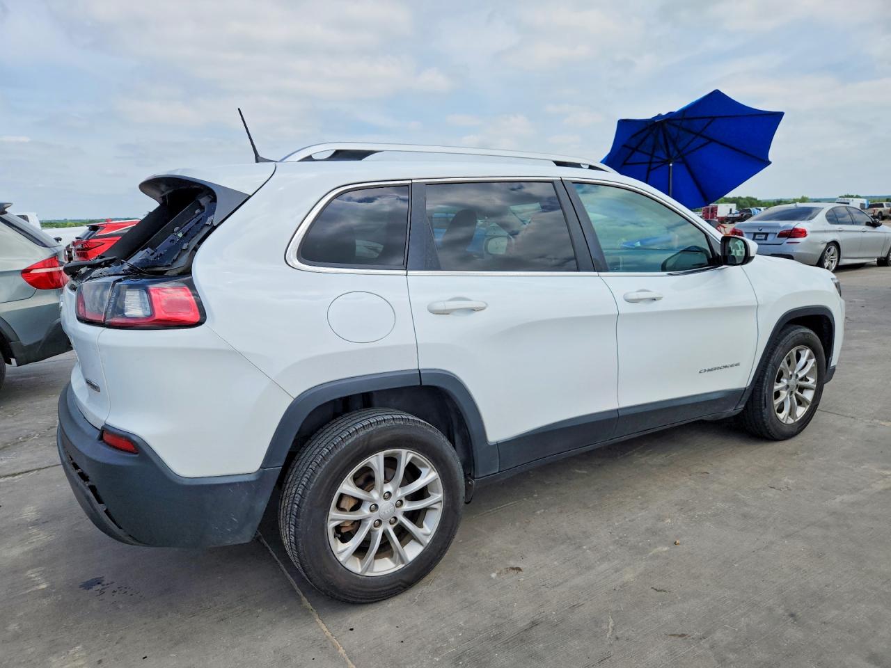 2019 JEEP CHEROKEE LATITUDE — снимка 3