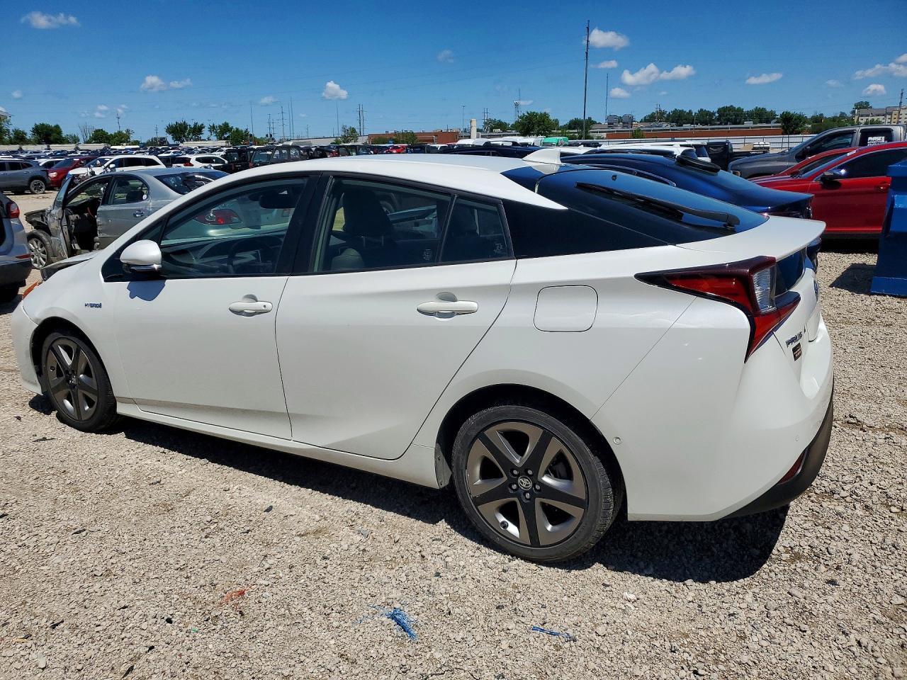 2020 TOYOTA PRIUS XLE — снимка 2