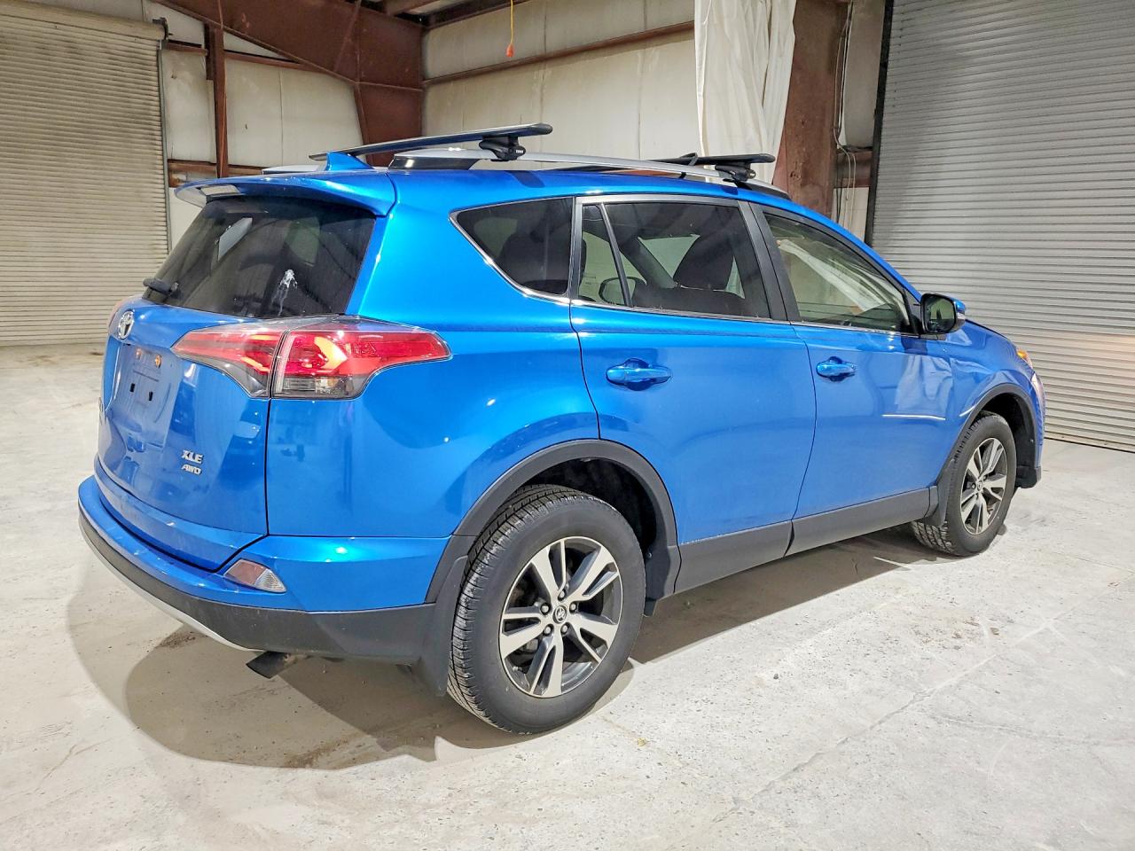 2018 TOYOTA RAV4 XLE — снимка 3
