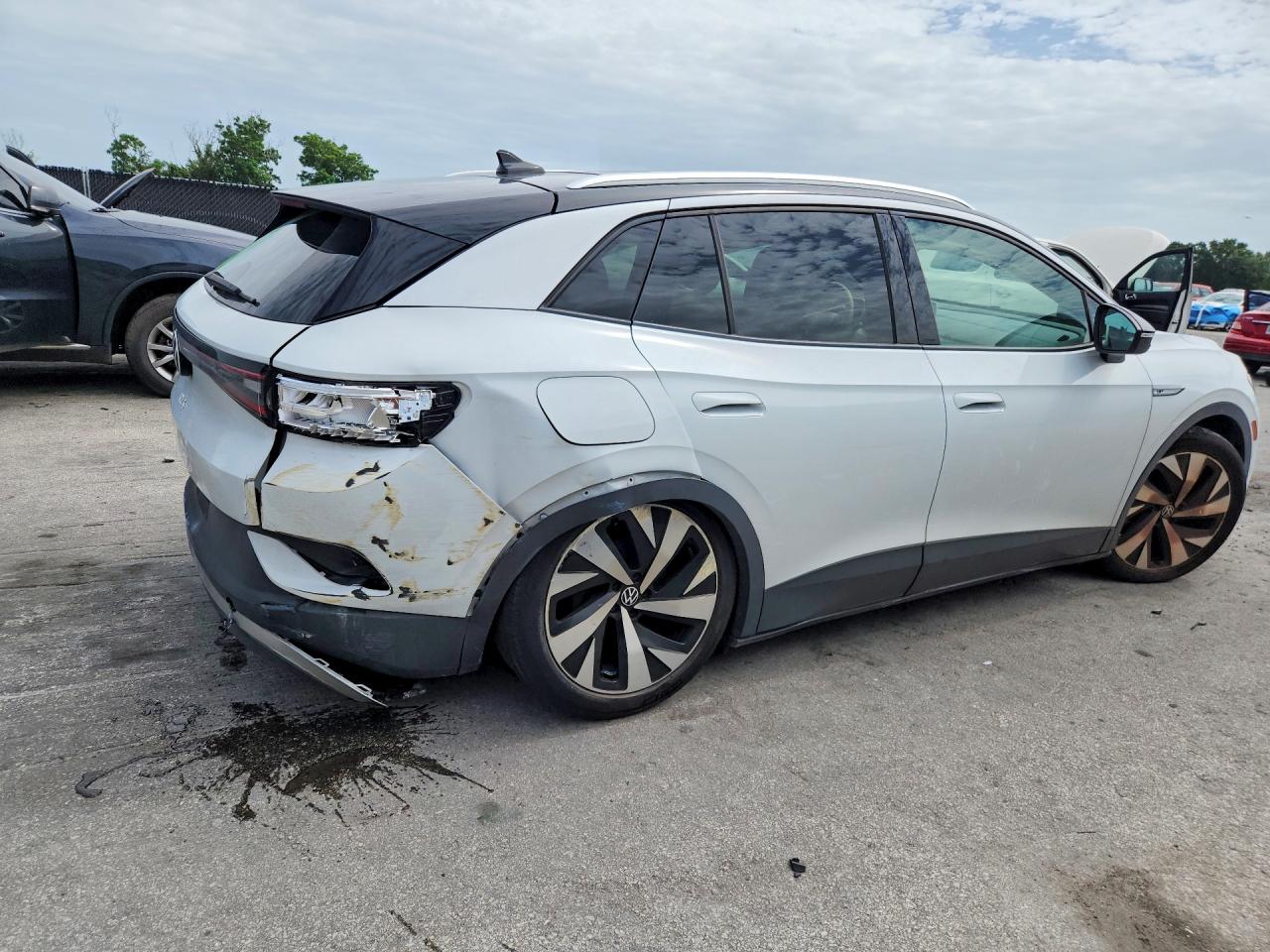 2021 VOLKSWAGEN ID.4 FIRST EDITION — снимка 3