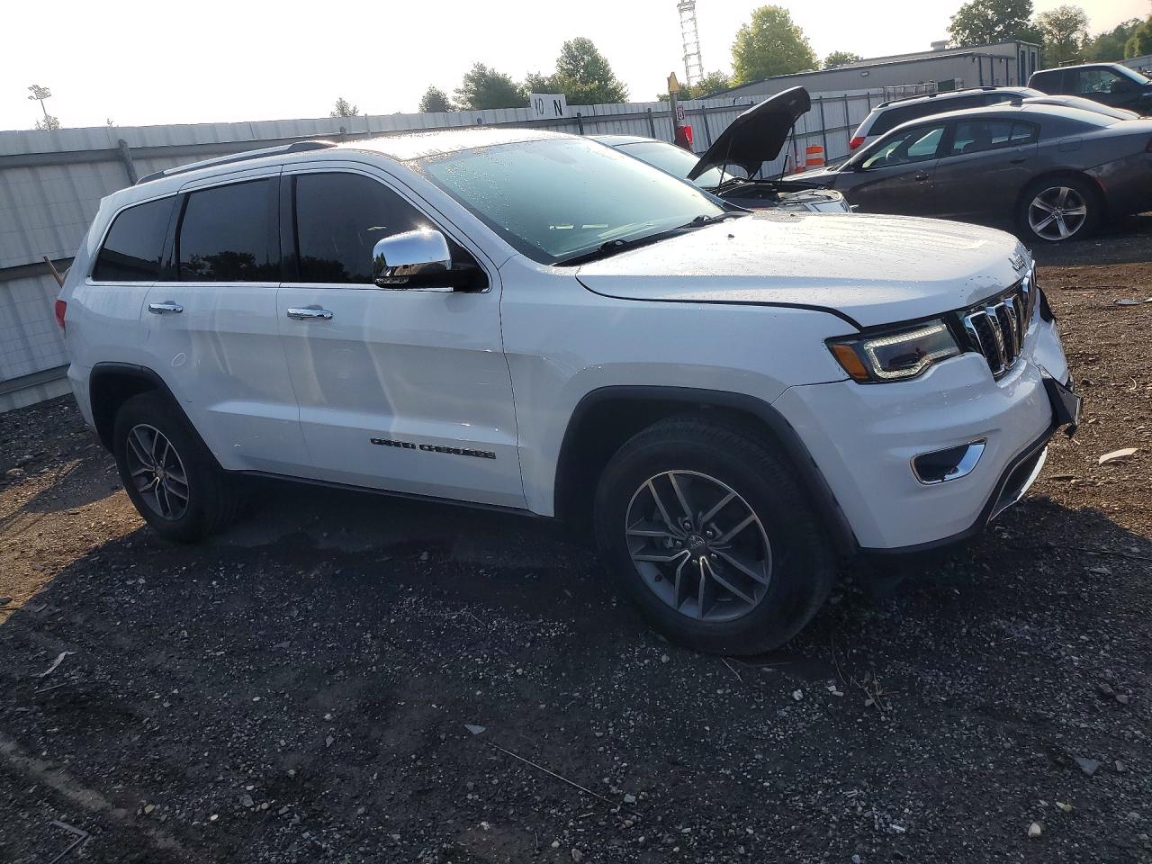 2017 JEEP GRAND CHEROKEE LIMITED — снимка 4