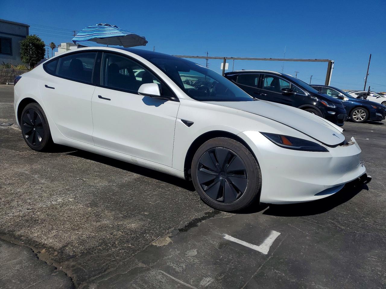 2025 TESLA MODEL 3 — снимка 4