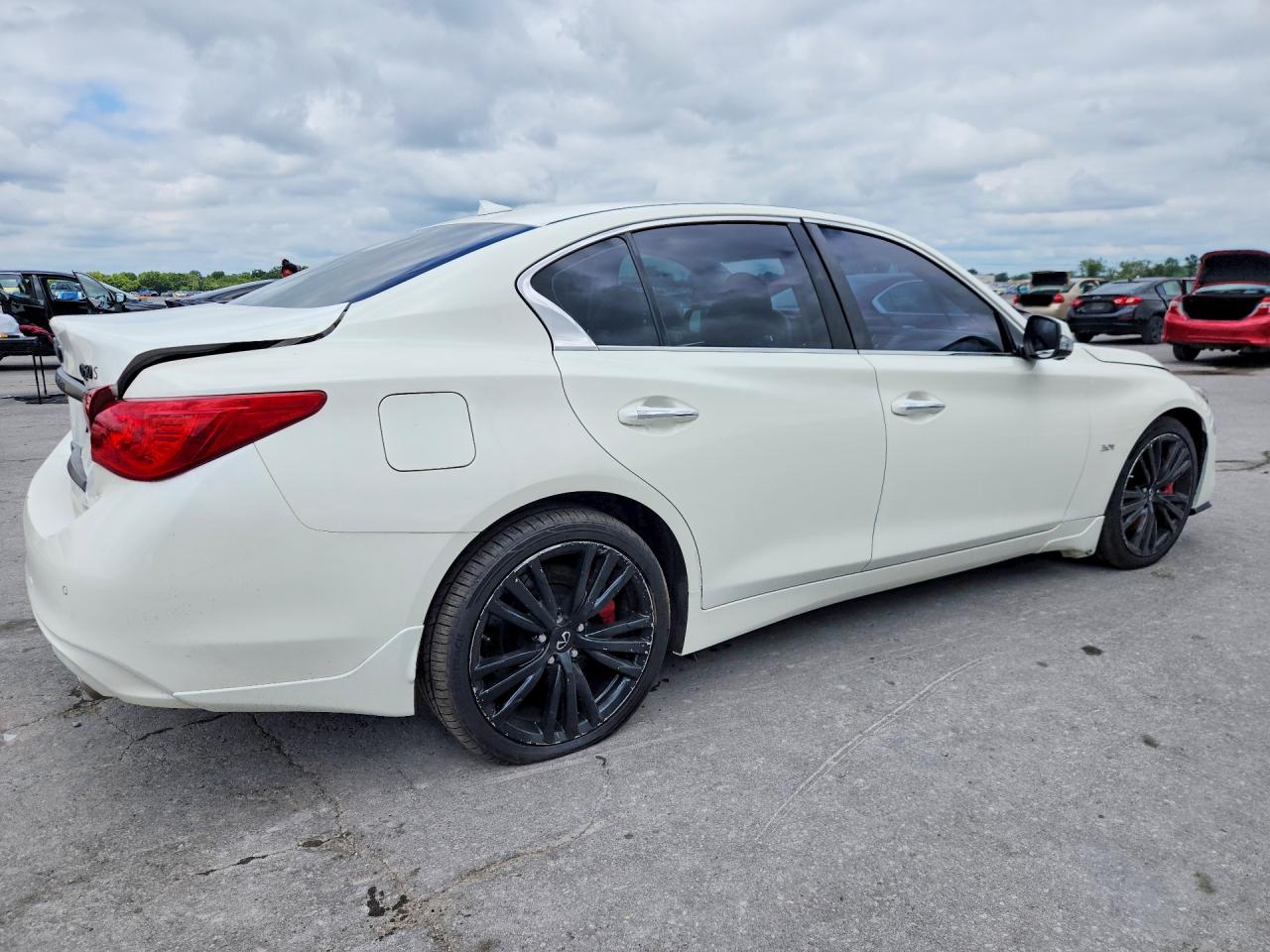 2019 INFINITI Q50 3.0T LUXE — снимка 3