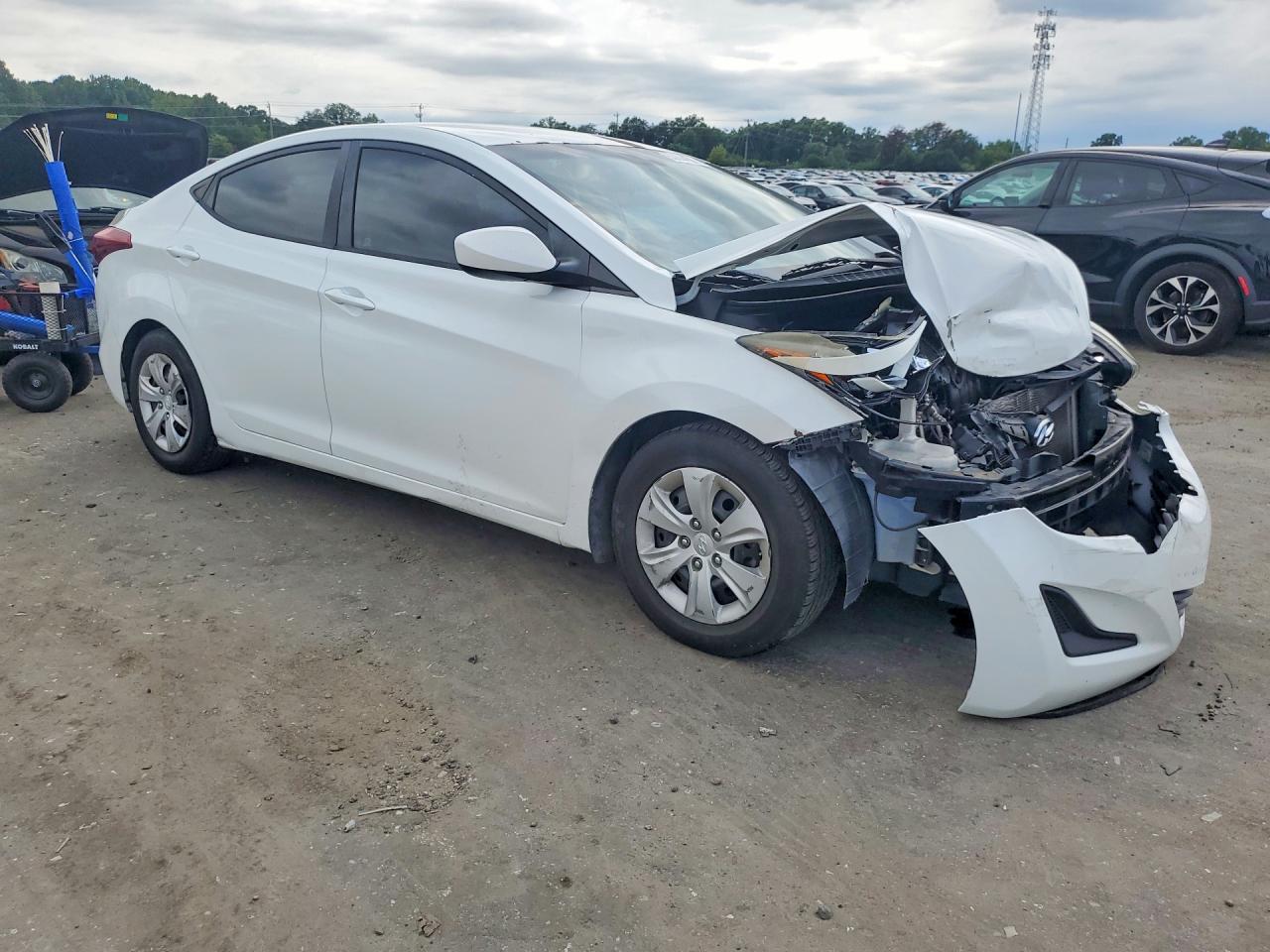 2016 HYUNDAI ELANTRA SE — снимка 4