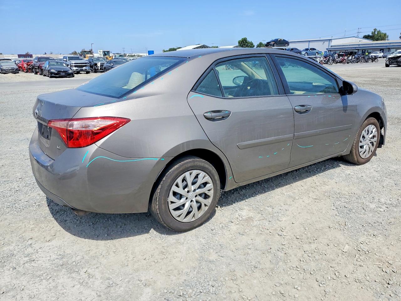 2018 TOYOTA COROLLA LE — снимка 3