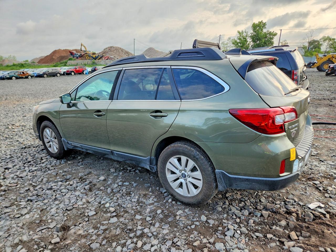 2017 SUBARU OUTBACK 2.5I PREMIUM — снимка 2