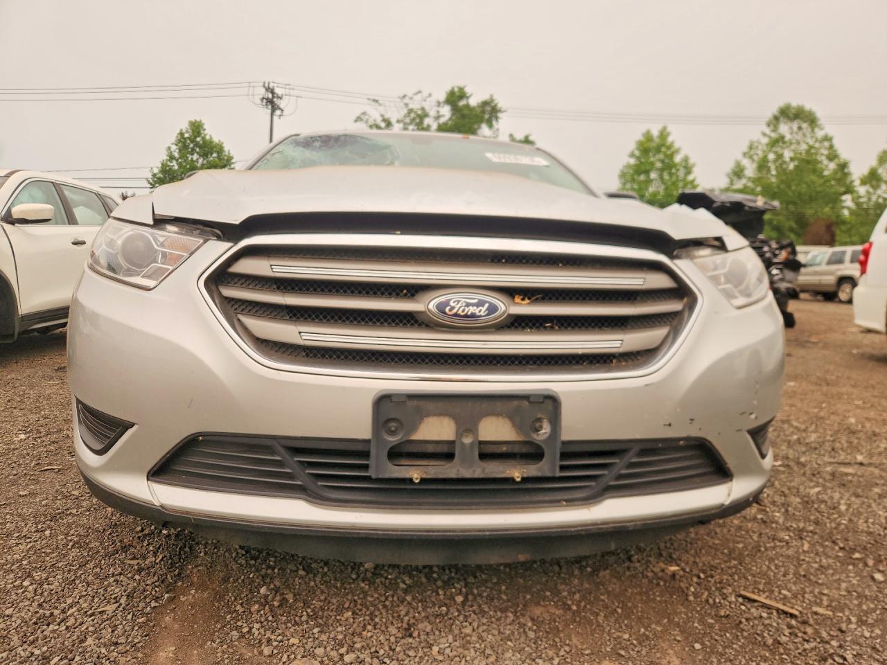 2018 FORD TAURUS SE — снимка 5
