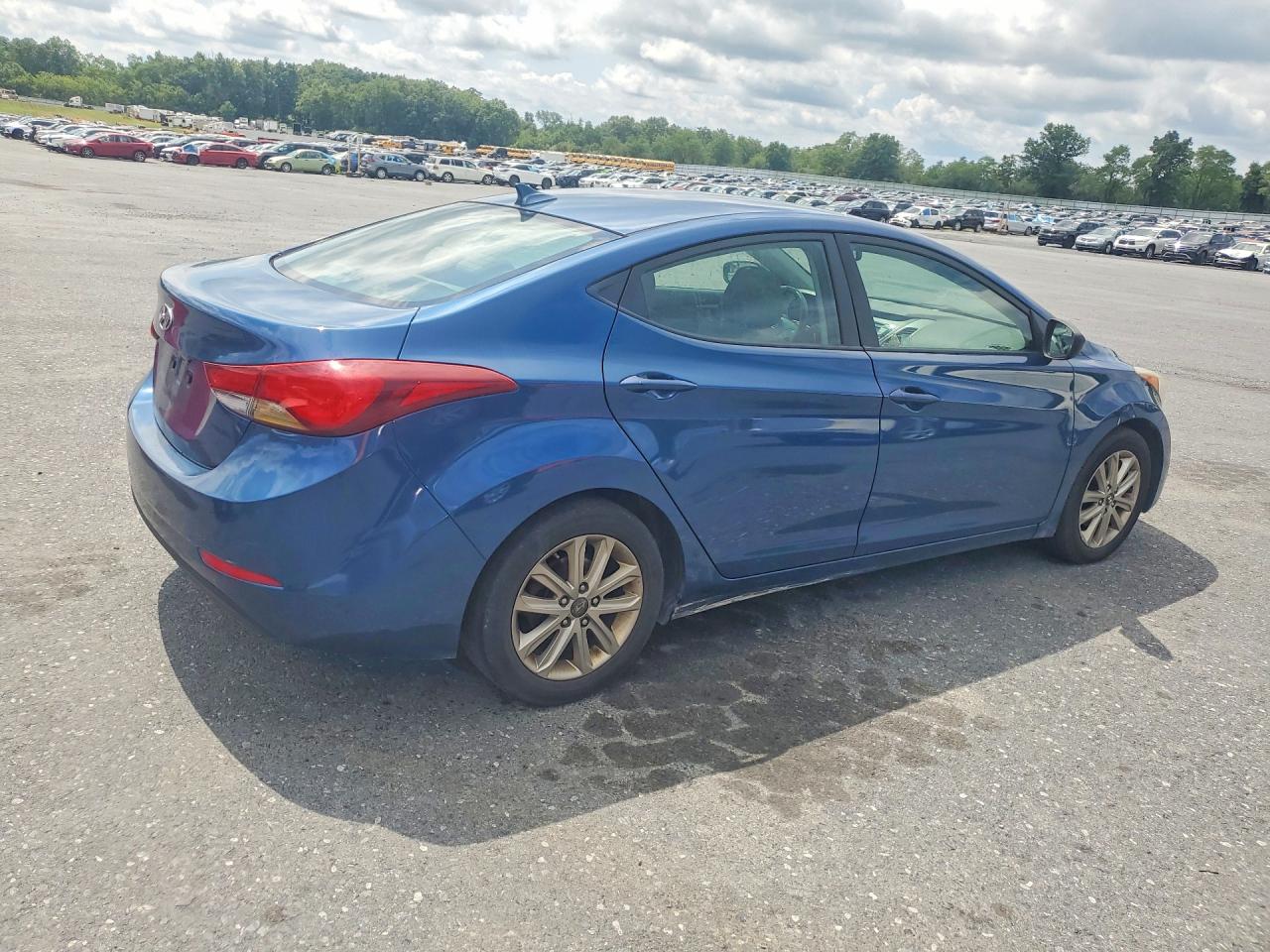 2015 HYUNDAI ELANTRA SE — снимка 3