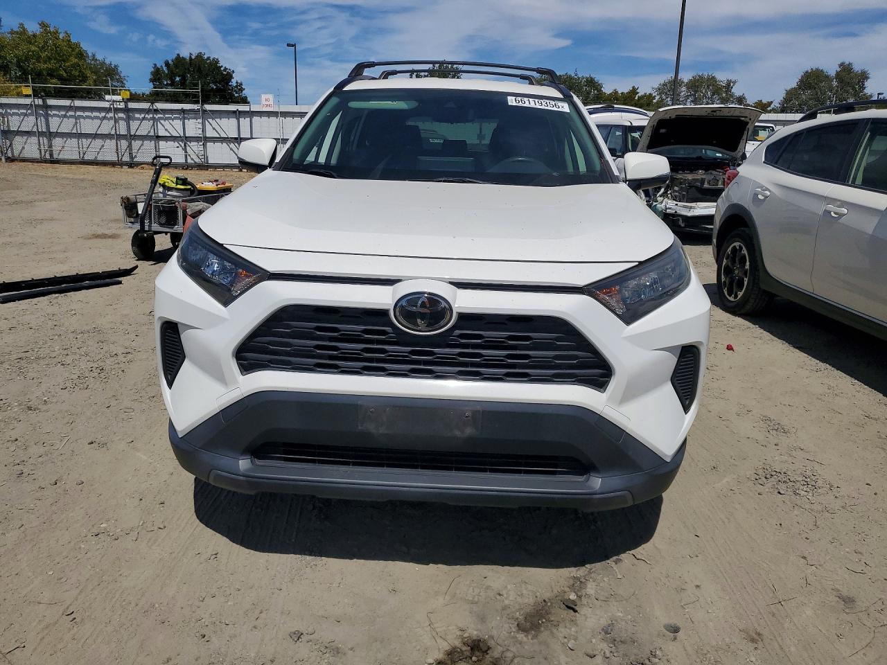 2019 TOYOTA RAV4 LE — снимка 5
