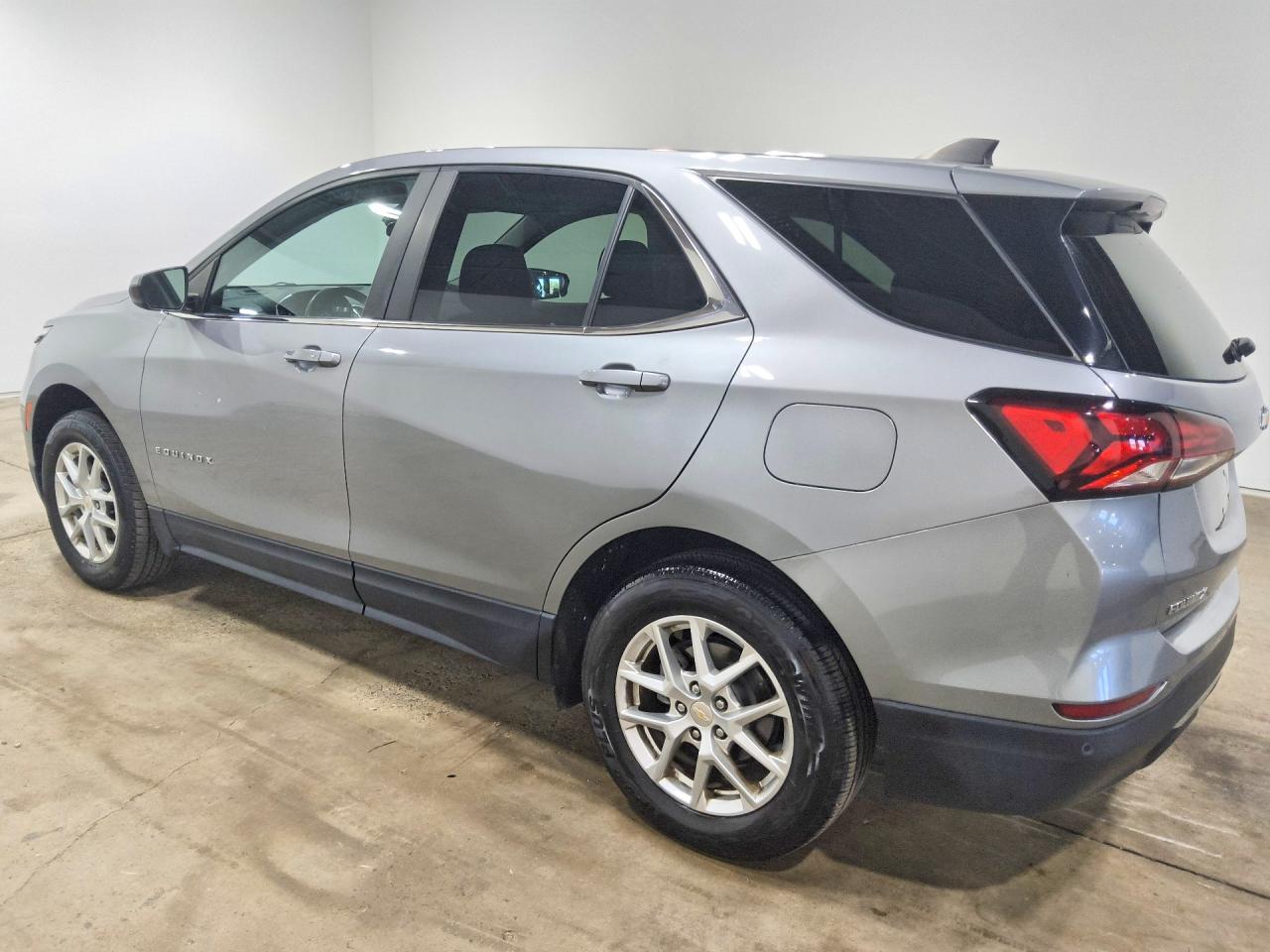 2023 CHEVROLET EQUINOX LT — снимка 2