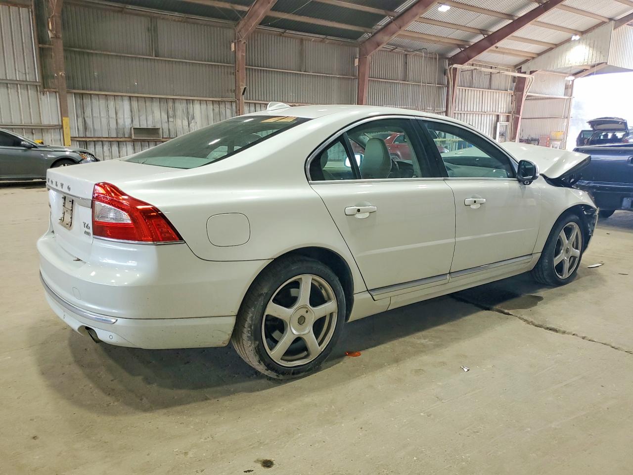 2015 VOLVO S80 PREMIER+ — снимка 3