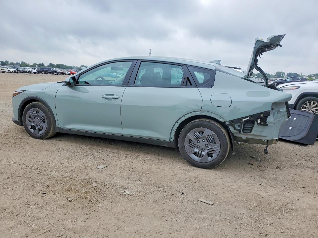 2025 KIA K4 LX — снимка 2