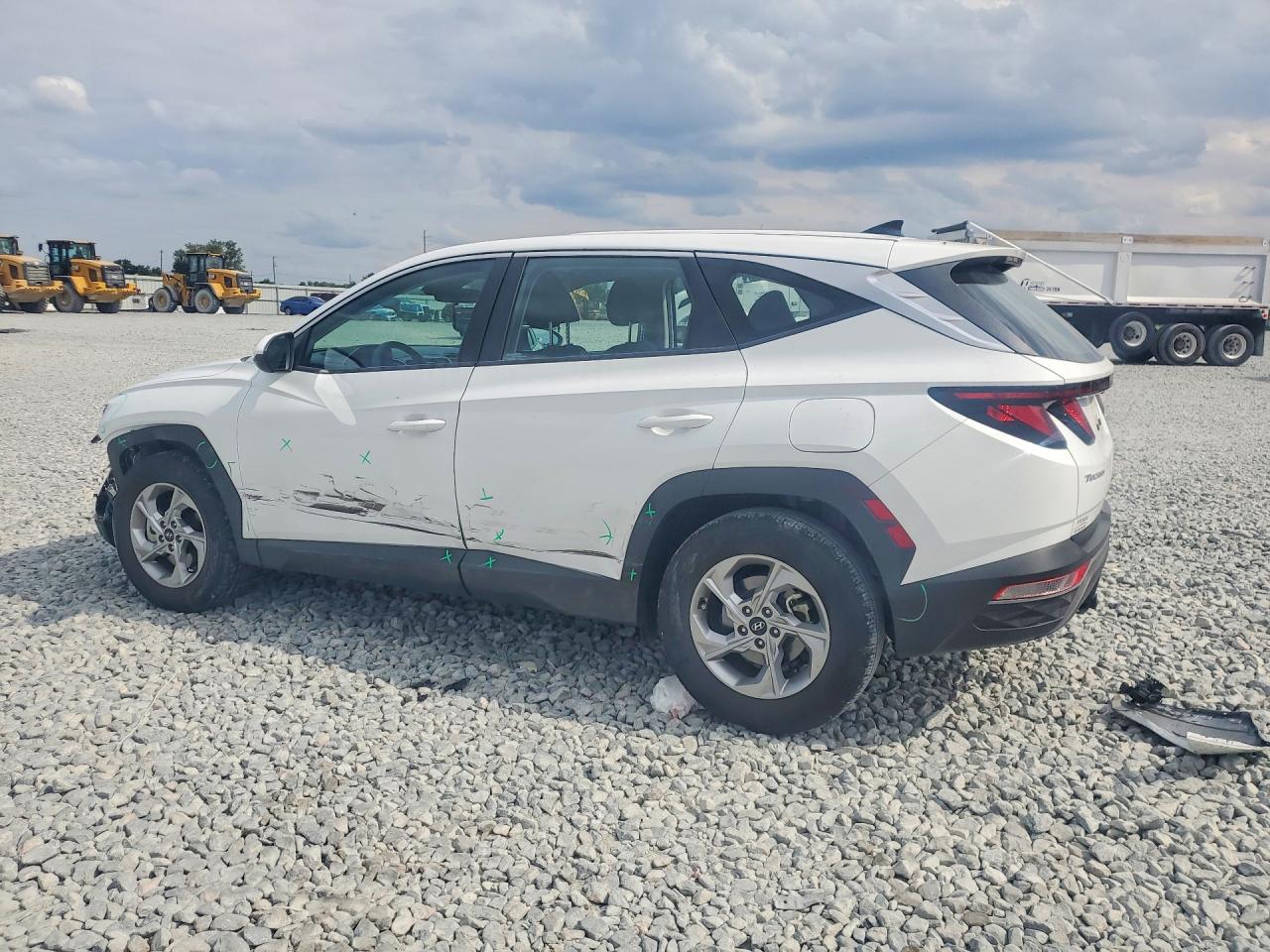2024 HYUNDAI TUCSON SE — снимка 2