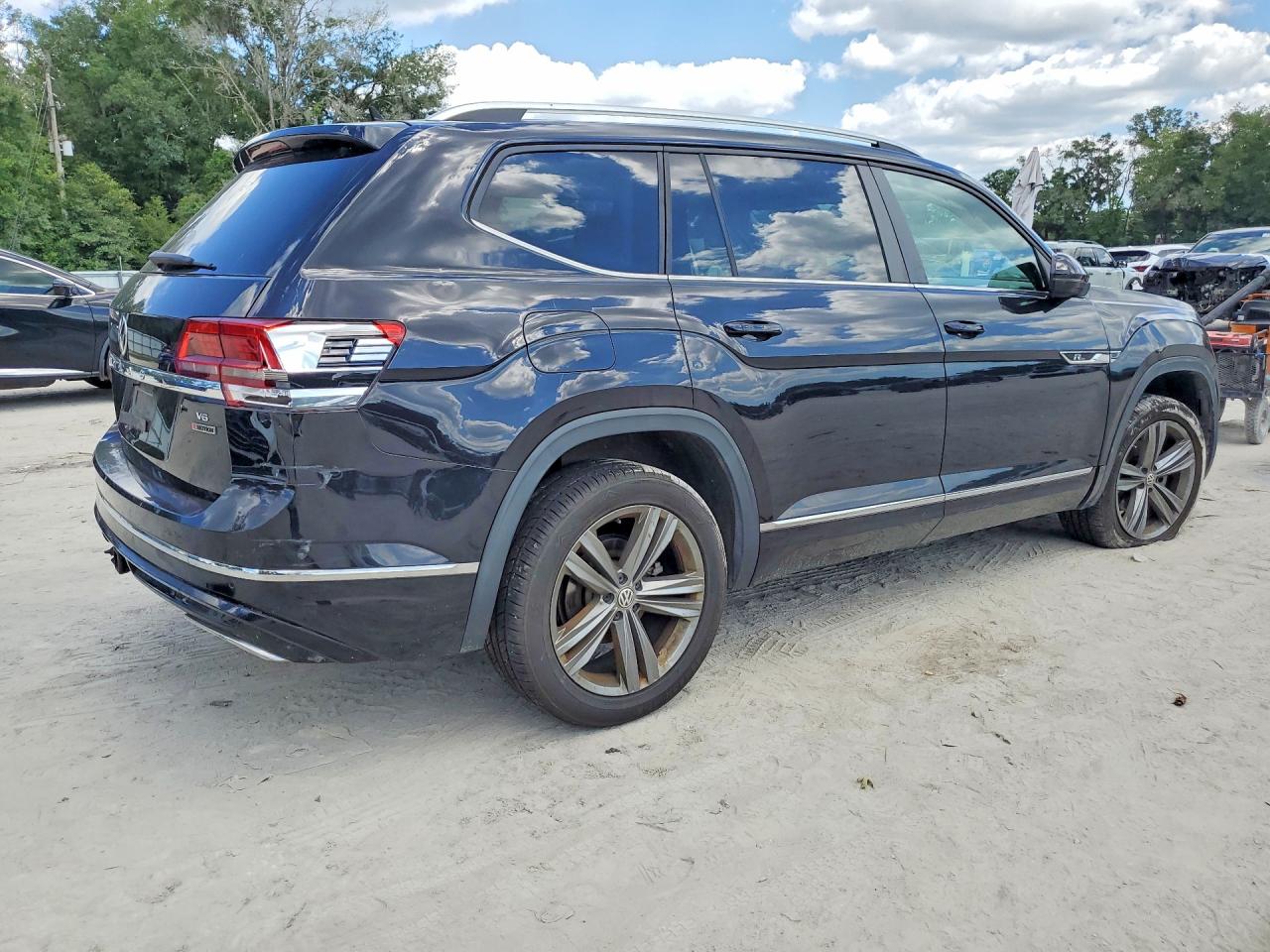 2020 VOLKSWAGEN ATLAS SEL R-LINE — снимка 3