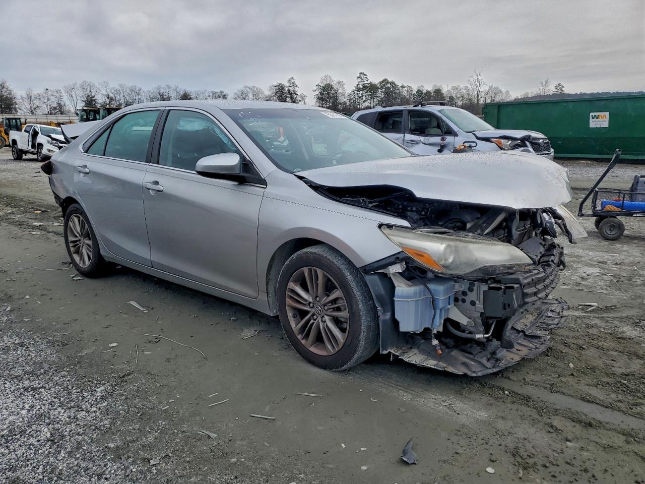 2015 TOYOTA CAMRY LE — снимка 4