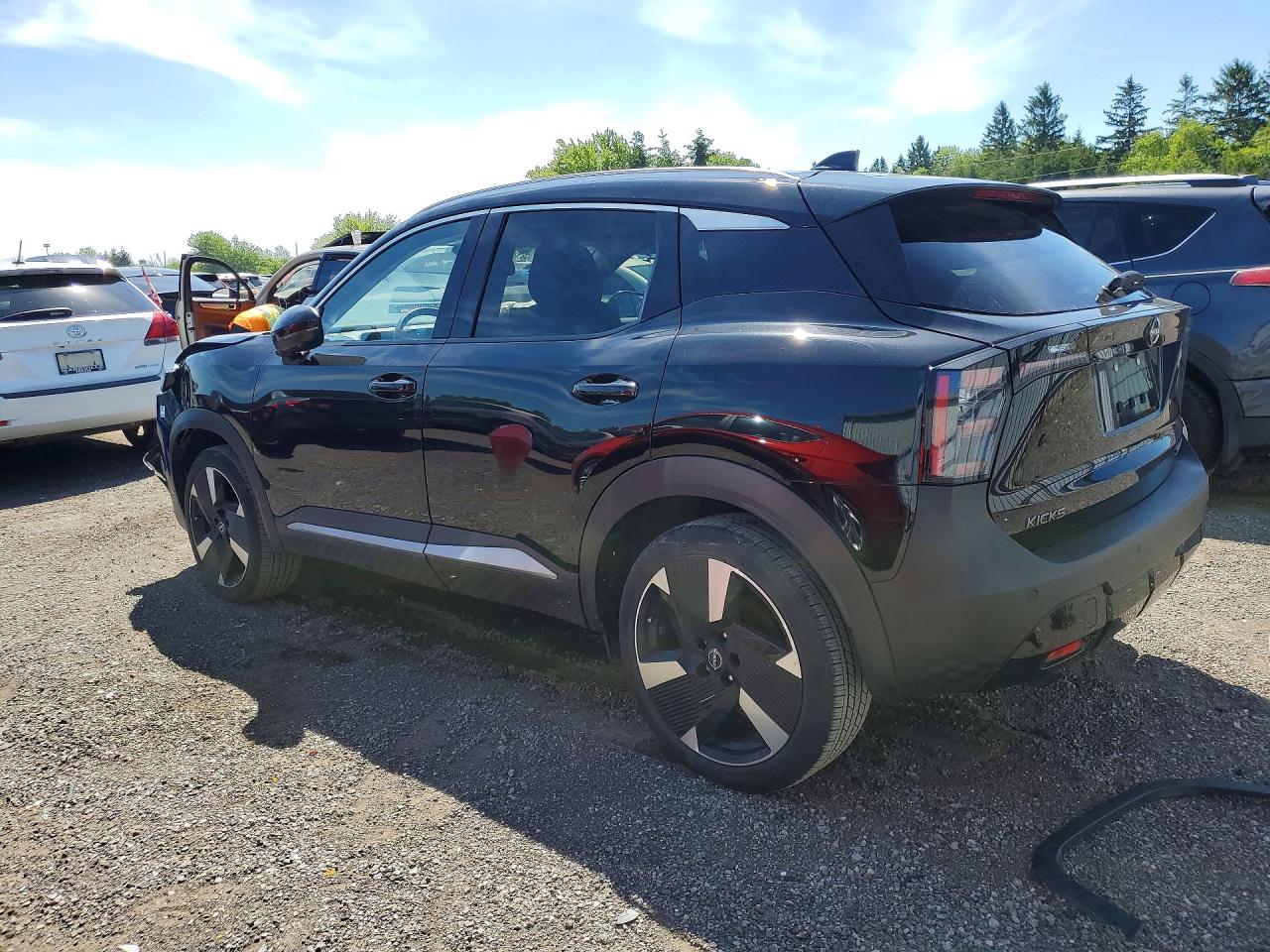 2025 NISSAN KICKS SR — снимка 2