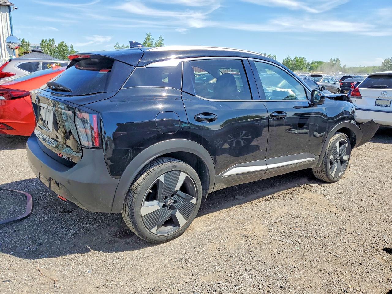 2025 NISSAN KICKS SR — снимка 3