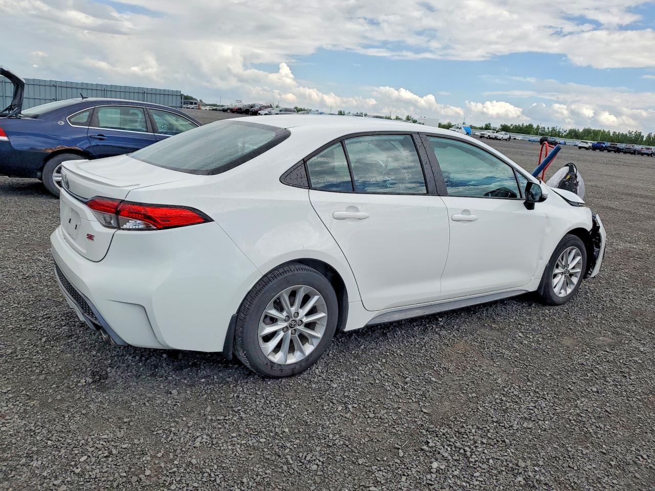 2022 TOYOTA COROLLA SE — снимка 3