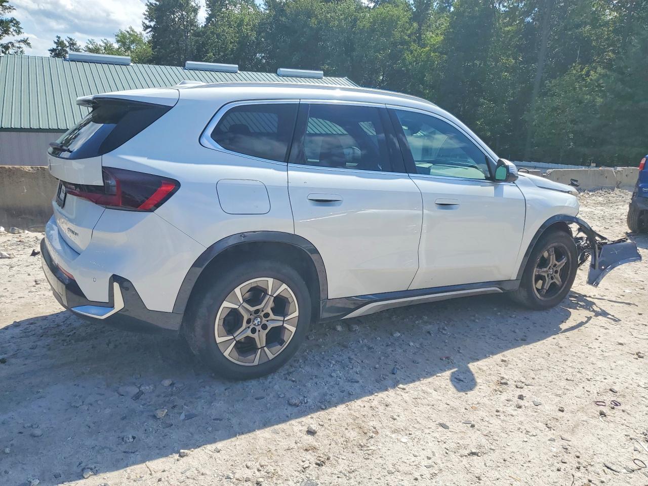 2023 BMW X1 XDRIVE28I — снимка 3