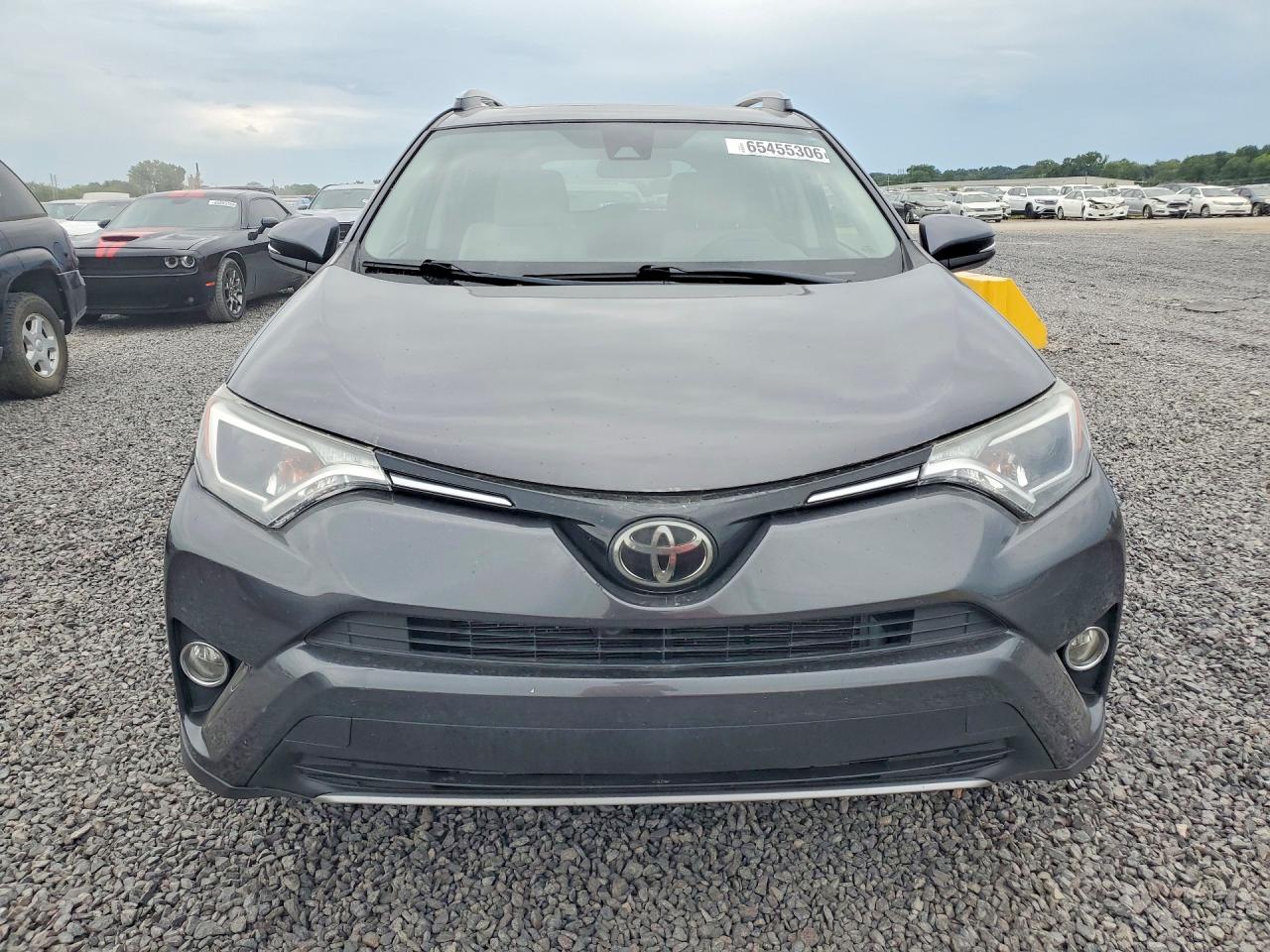 2017 TOYOTA RAV4 XLE — снимка 5