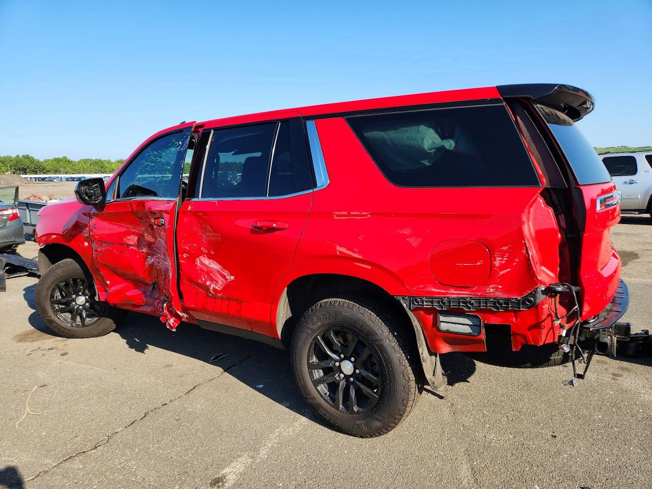 2022 CHEVROLET TAHOE K1500 — снимка 2