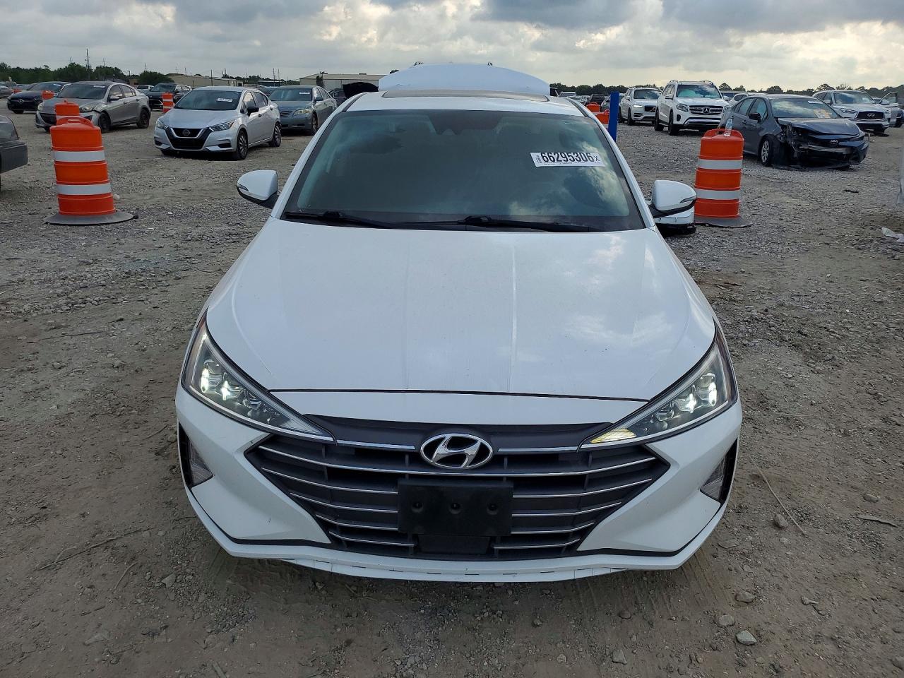 2019 HYUNDAI ELANTRA LIMITED — снимка 5