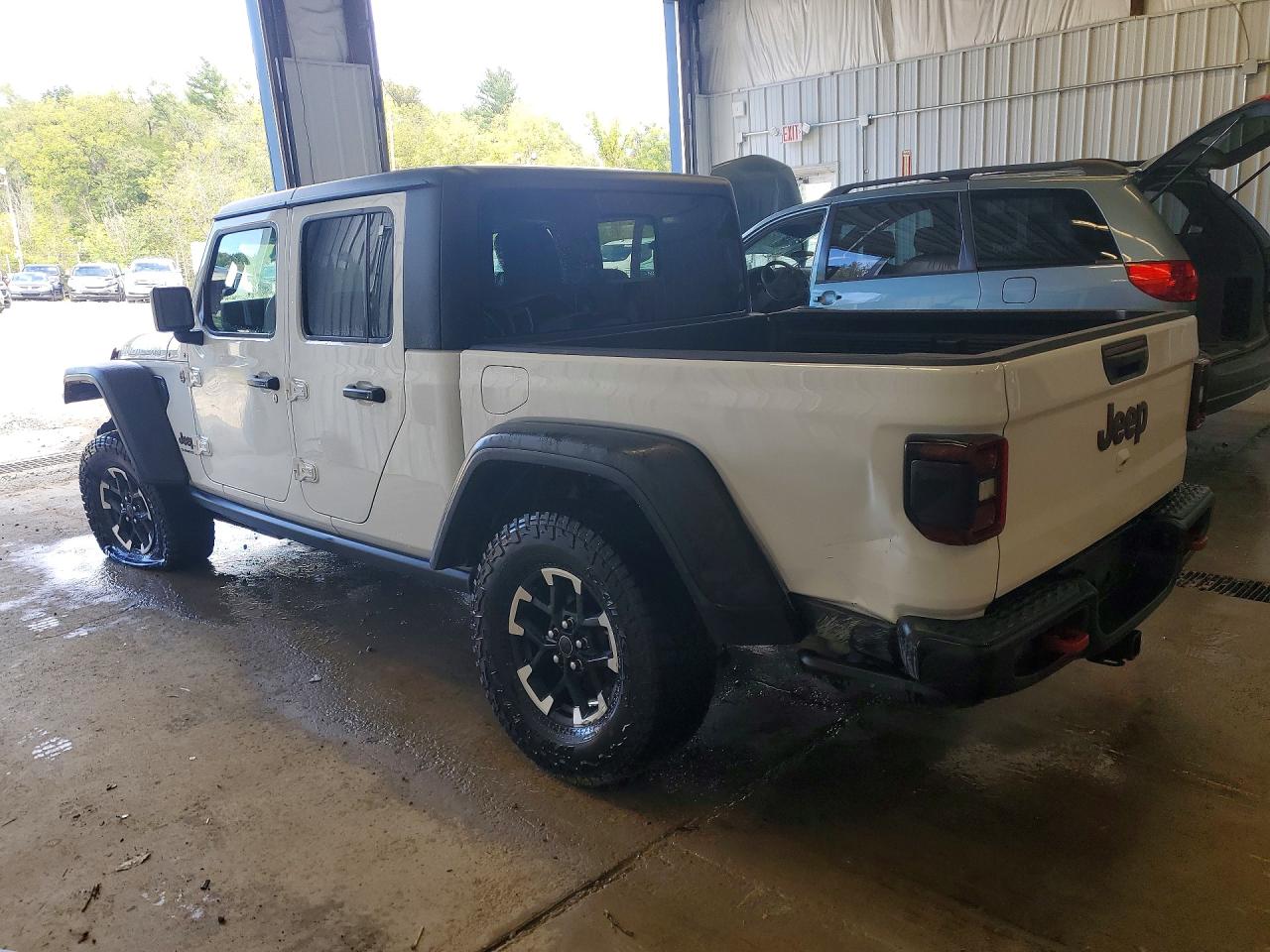 2026 JEEP GLADIATOR RUBICON — photo 2