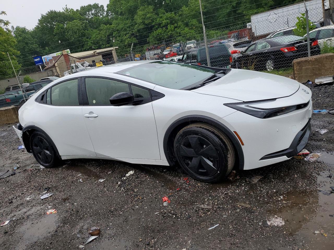 2026 TOYOTA PRIUS LE — снимка 4