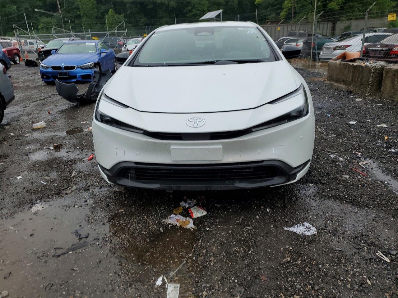 2026 TOYOTA PRIUS LE — снимка 5