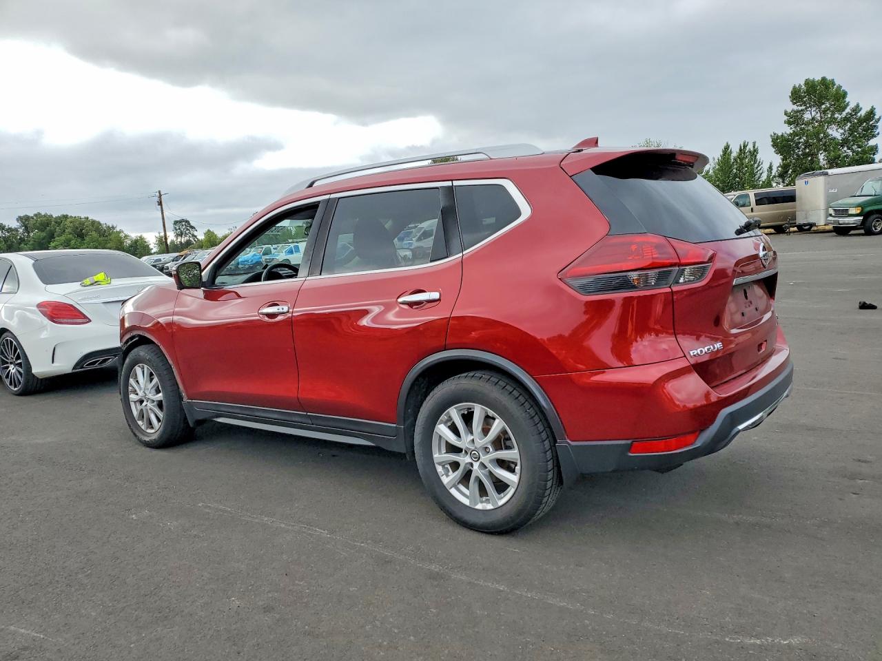 2018 NISSAN ROGUE SV — снимка 2