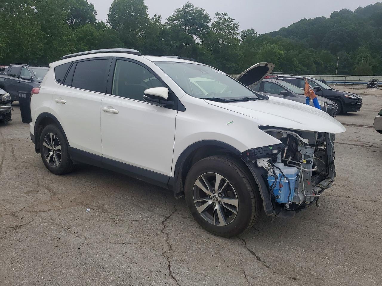 2018 TOYOTA RAV4 XLE — снимка 4